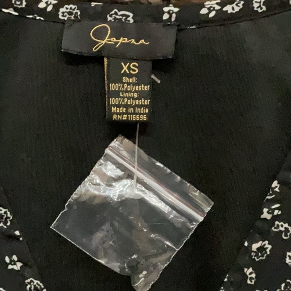 Japna Top - Picture 6 of 6